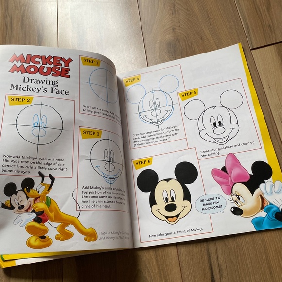 Disney Mickey Mouse Drawing Book - Picture 6 of 16